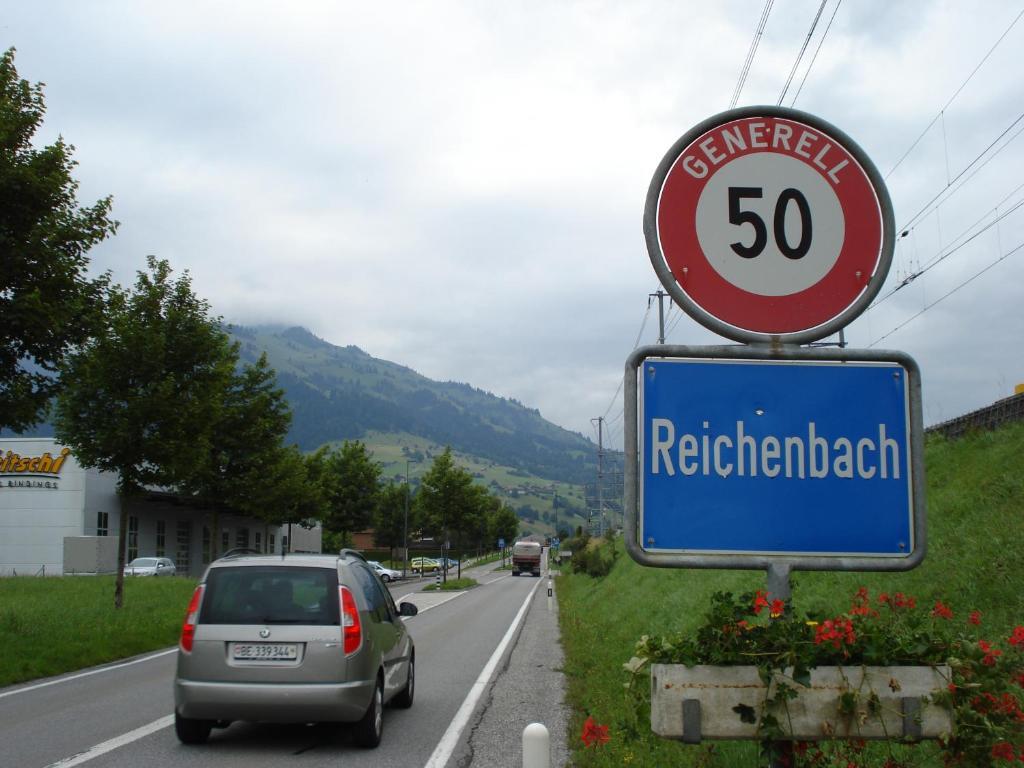 & Restaurant Bahnhof Reichenbach 2* Reichenbach im Kandertal